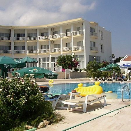 Sempati Hotel ラピソス エクステリア 写真