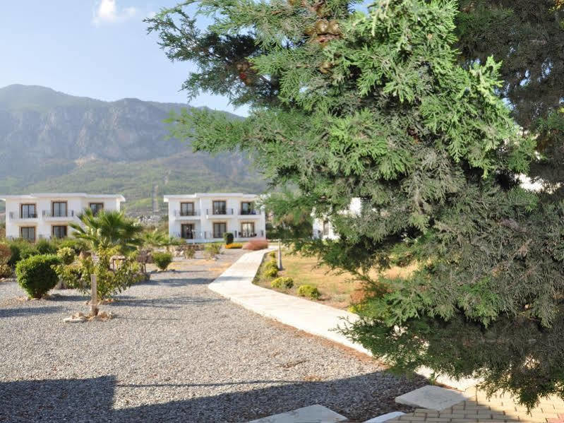 Sempati Hotel ラピソス エクステリア 写真